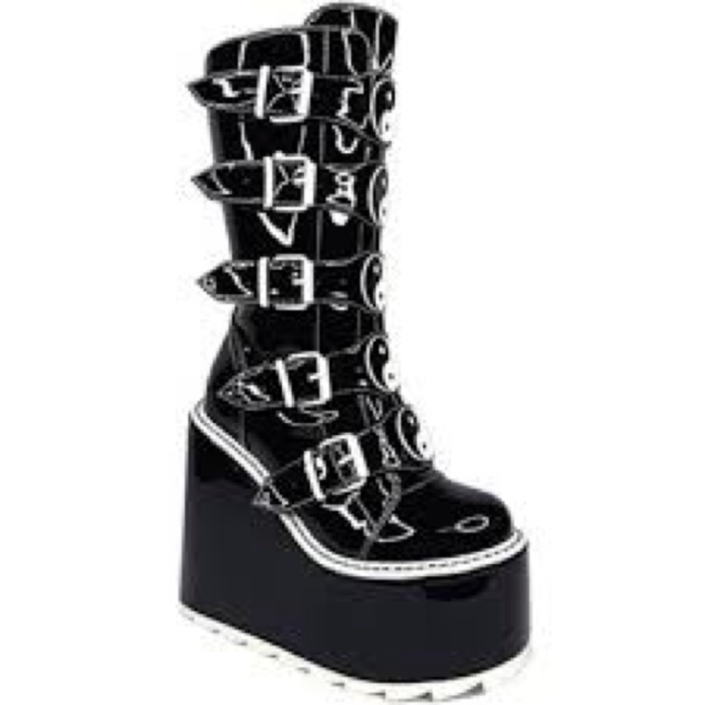 YRU Women's Black and White Boots🖤 - Picture 2 of 11
